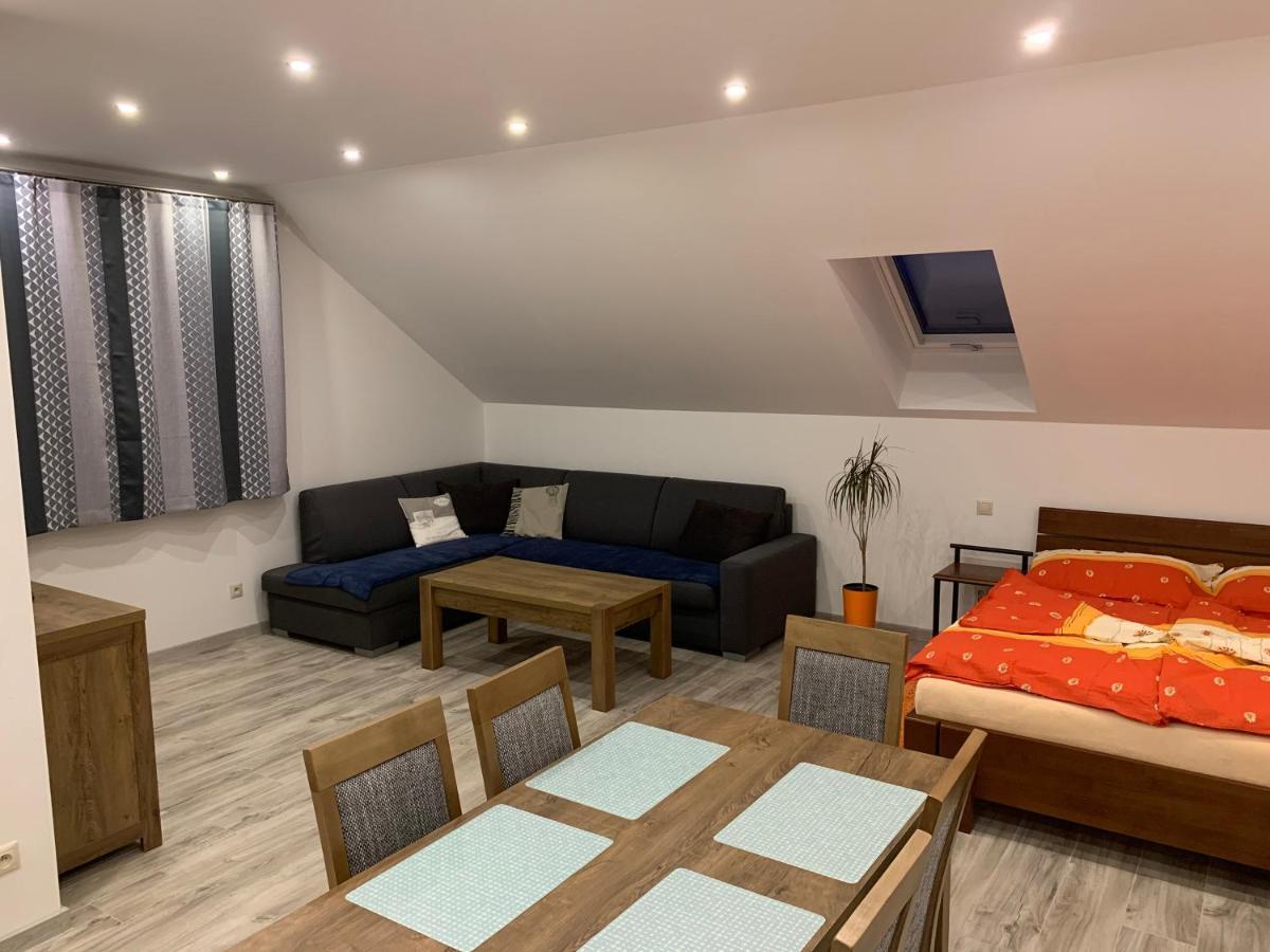 Liso Apartment